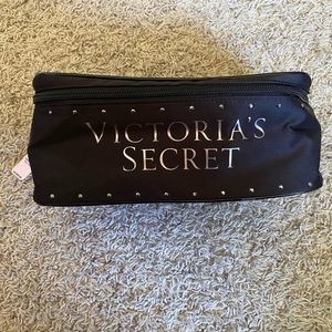 NWT Victoria’s Secret Lingerie Travel Case